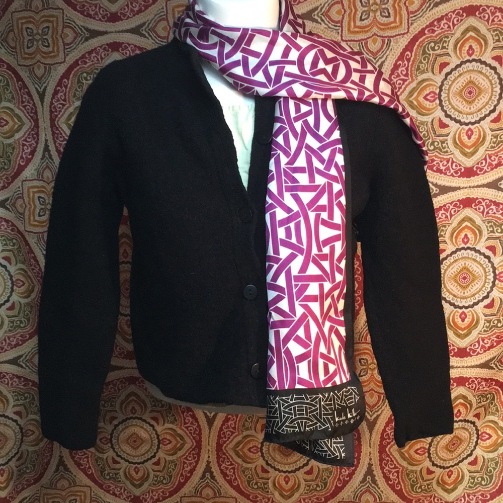 Nicole Miller studio 100% silk scarf